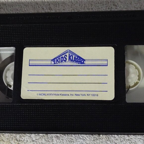 A Tale of Two Kitties Starring Tweety Bird (VHS 1988) A Day At The Zoo, Farm - Picture 4 of 4